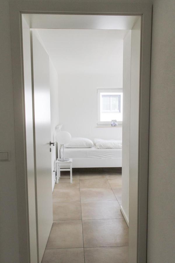 Wunderschoene, Helle 3-Zi-Whg Mit Grossem Balkon FDH Buitenkant foto